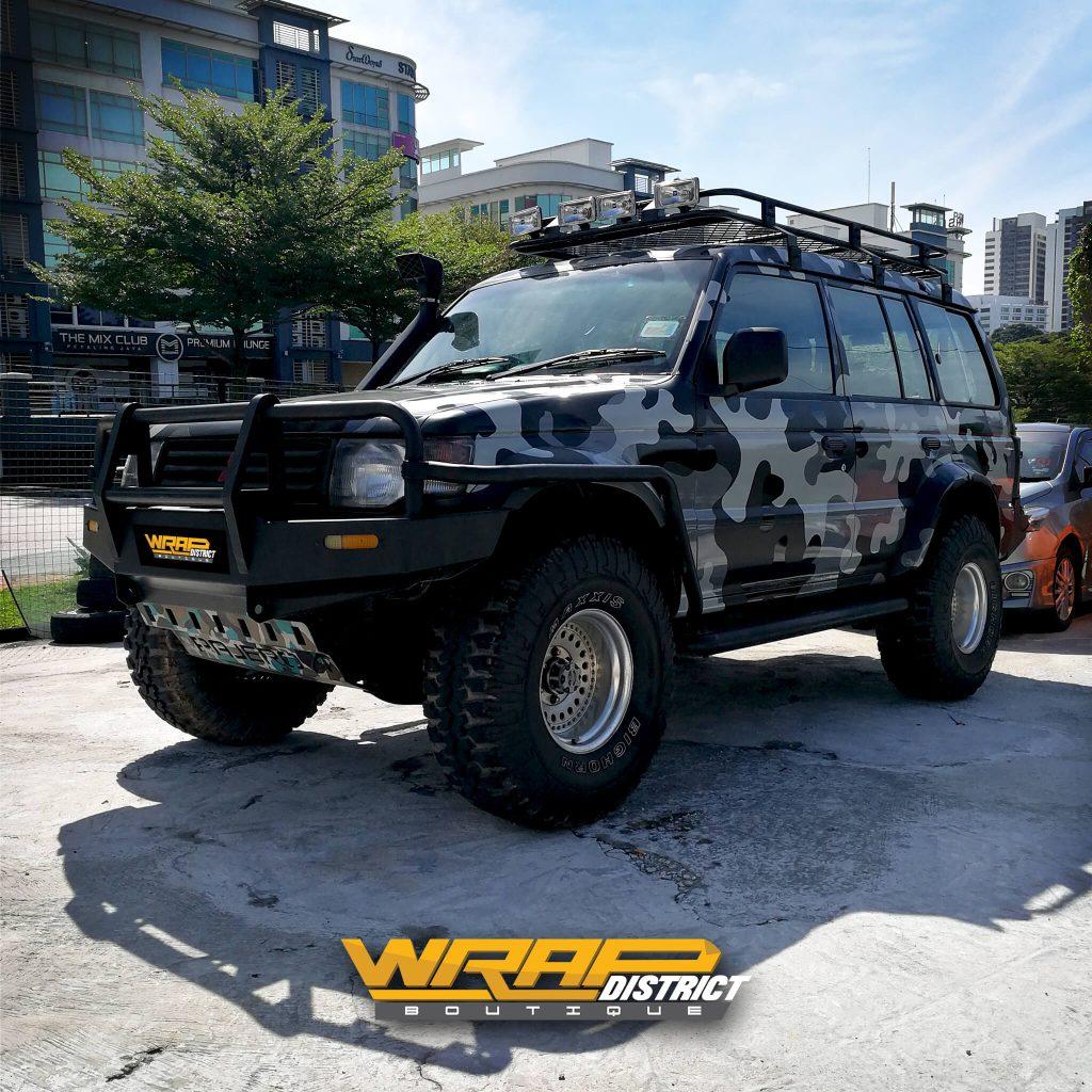 Mitsubishi Pajero Camo